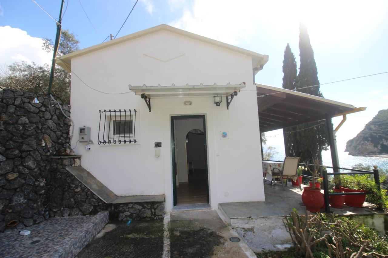 Niky'S Cottage Paleokastritsa Exterior foto